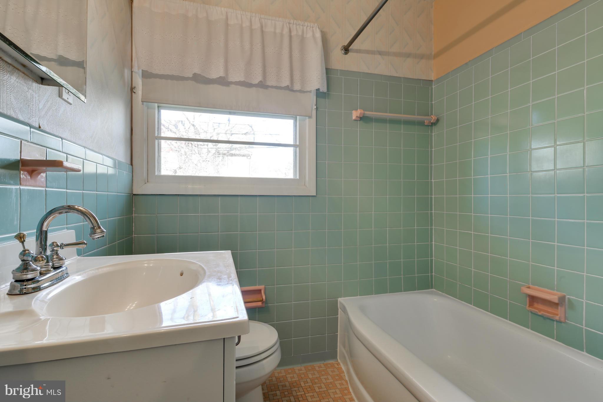 3901 Macalpine Road Ellicott City, MD 21042 - Photo 21 of 30 BATH