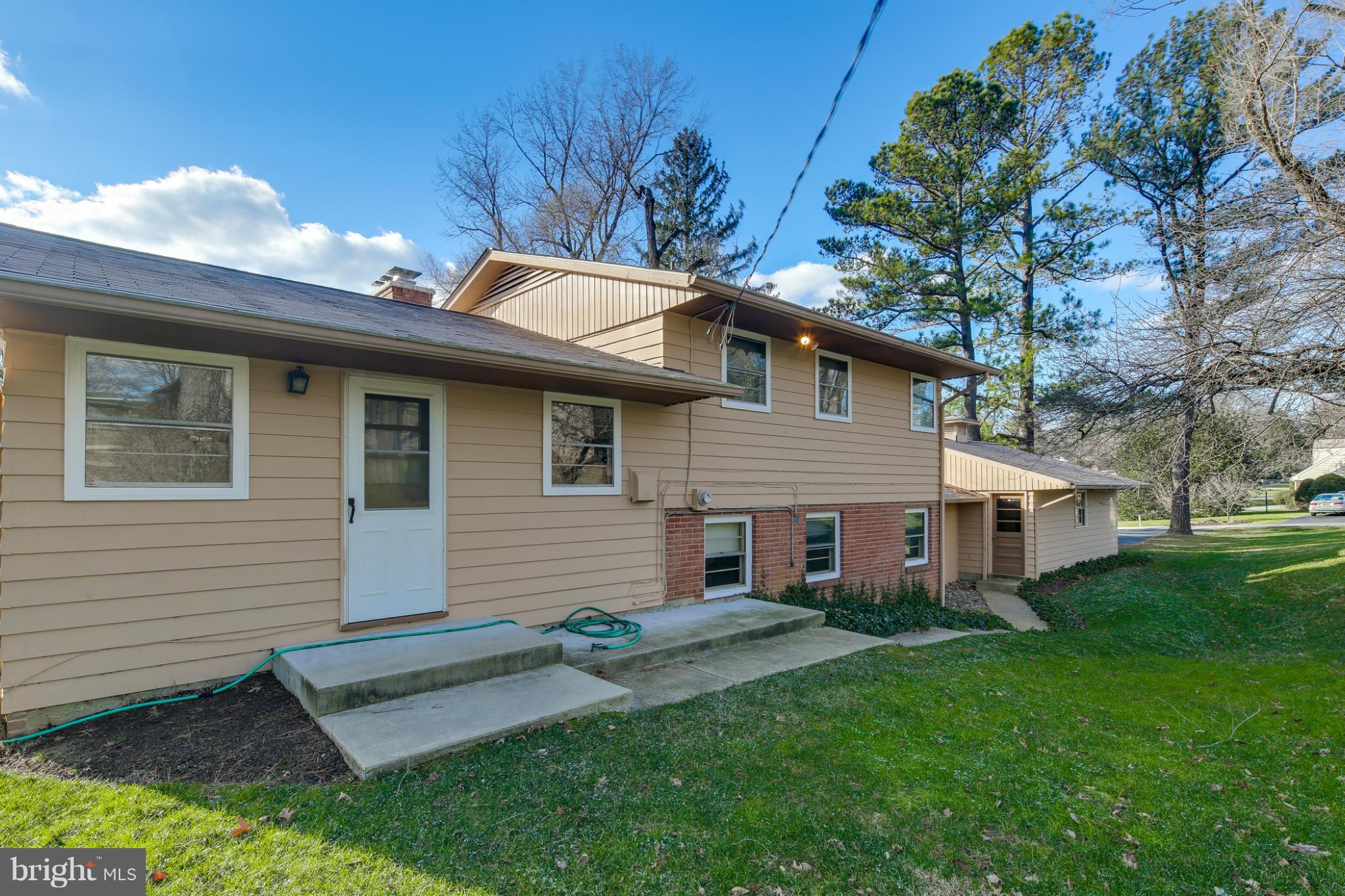 3901 Macalpine Road Ellicott City, MD 21042 - Photo 27 of 30 BACK OF HOUSE
