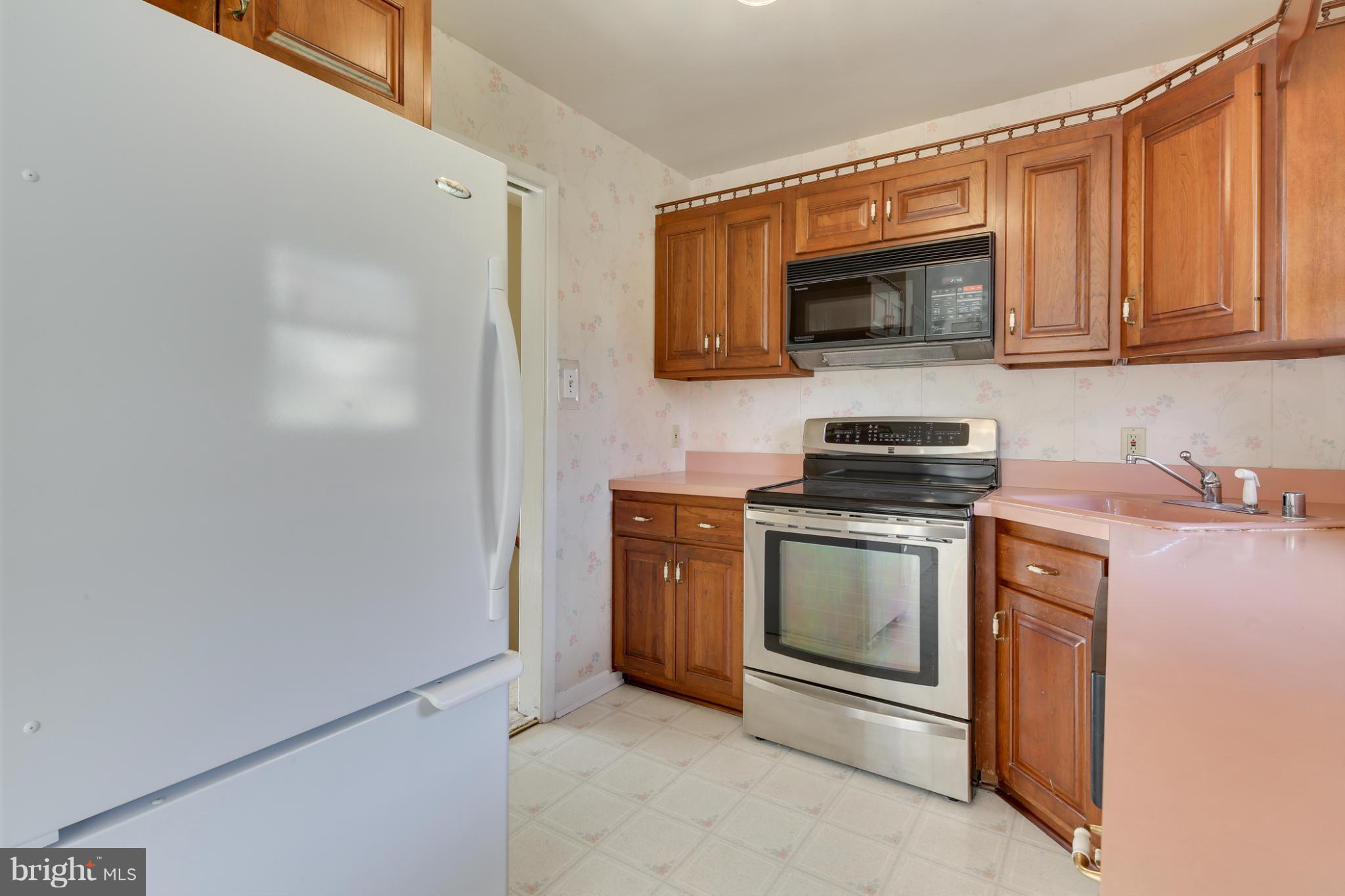 3901 Macalpine Road Ellicott City, MD 21042 - Photo 10 of 30 Kitchen