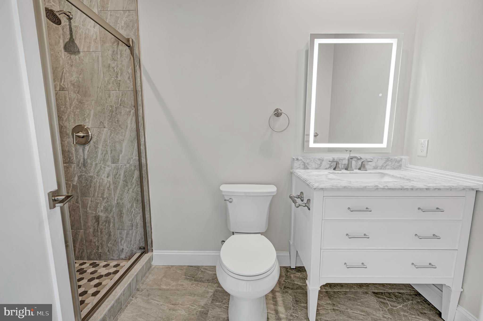 6927 Oak Ridge Road Falls Church, VA 22042 - Photo 28 of 36 Gallery Image 28