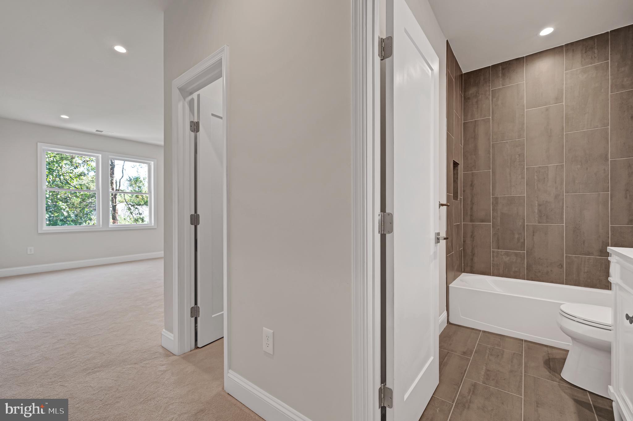 6927 Oak Ridge Road Falls Church, VA 22042 - Photo 30 of 36 Gallery Image 30