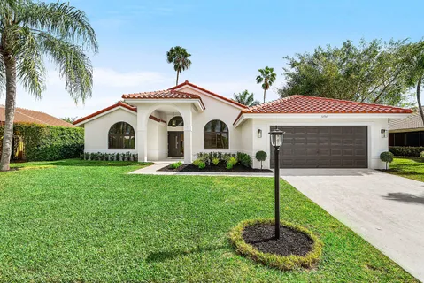 $895,000 | 5754 Aspen Ridge Circle, Delray Beach, FL 33484