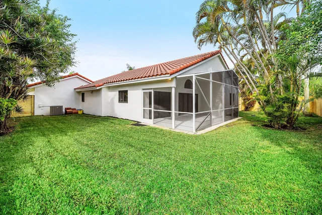 $900,000 | 5754 Aspen Ridge Circle, Delray Beach, FL 33484