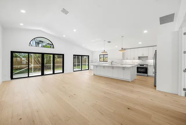 $900,000 | 5754 Aspen Ridge Circle, Delray Beach, FL 33484