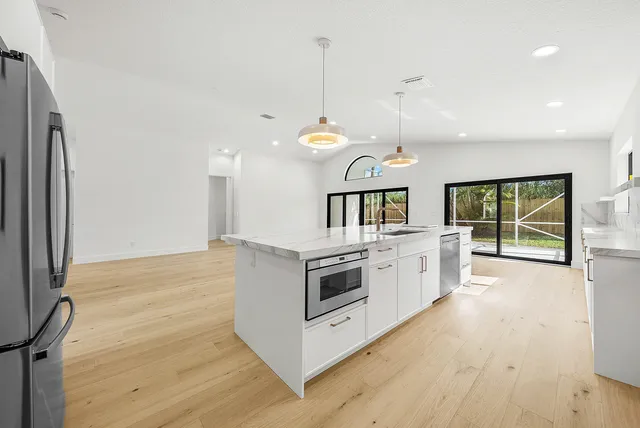 $900,000 | 5754 Aspen Ridge Circle, Delray Beach, FL 33484