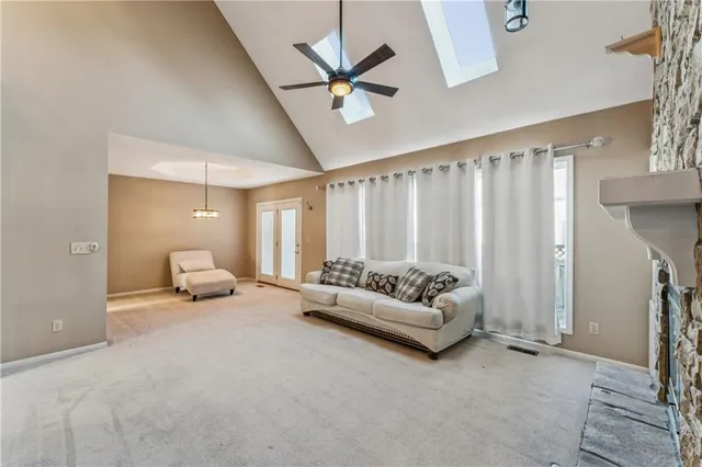 $400,000 | 336 Southwest Raintree Drive, Lee's Summit, MO 64082