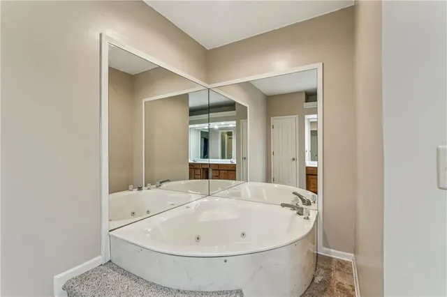 $400,000 | 336 Southwest Raintree Drive, Lee's Summit, MO 64082