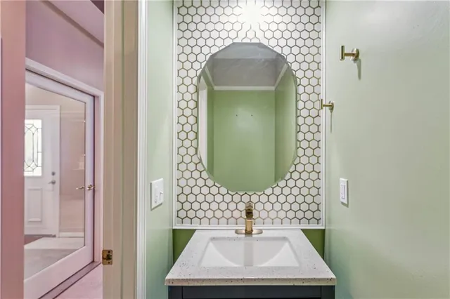 $400,000 | 336 Southwest Raintree Drive, Lee's Summit, MO 64082