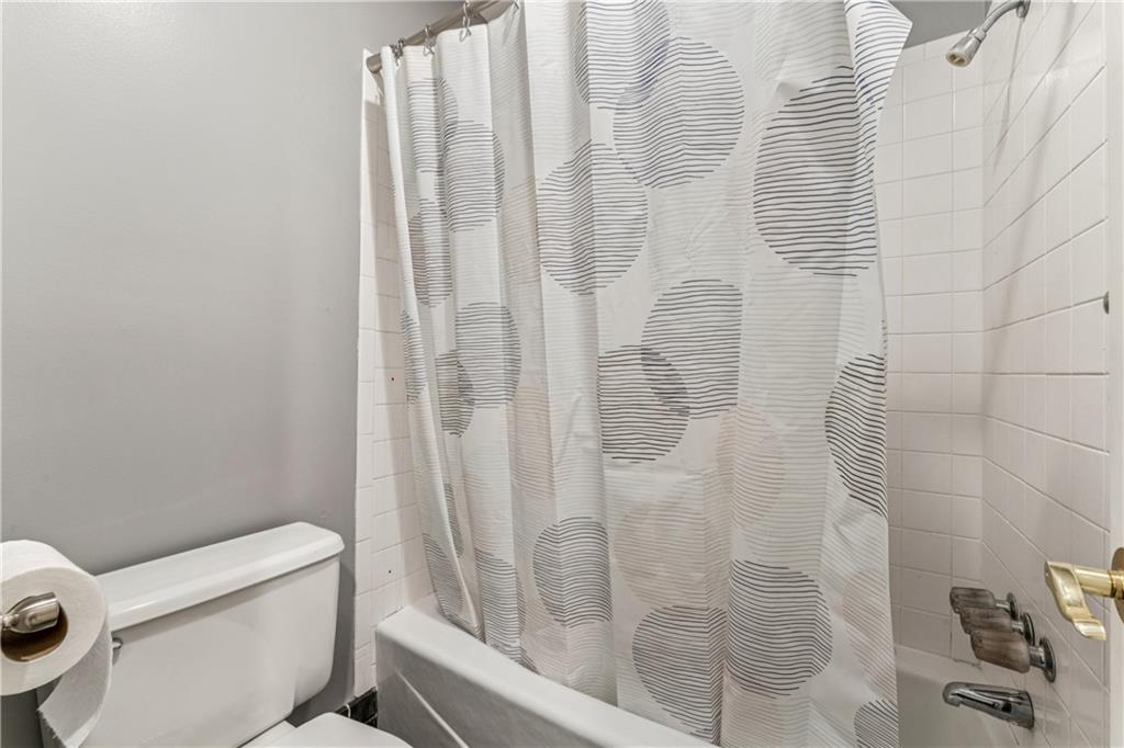 336 Southwest Raintree Drive Lee's Summit, MO 64082 - Photo 39 of 81