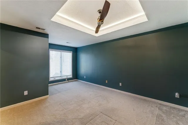 $400,000 | 336 Southwest Raintree Drive, Lee's Summit, MO 64082