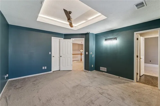 $400,000 | 336 Southwest Raintree Drive, Lee's Summit, MO 64082