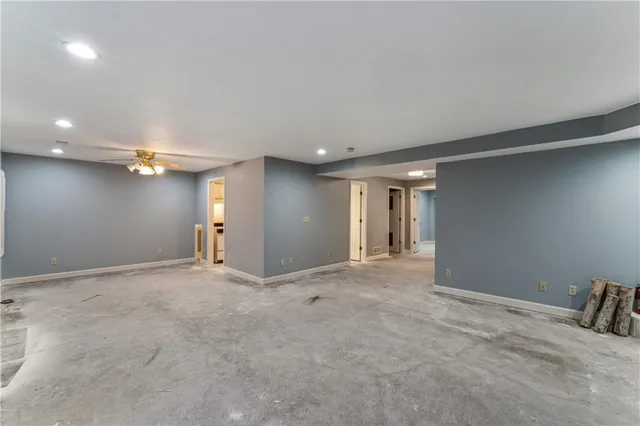 $400,000 | 336 Southwest Raintree Drive, Lee's Summit, MO 64082