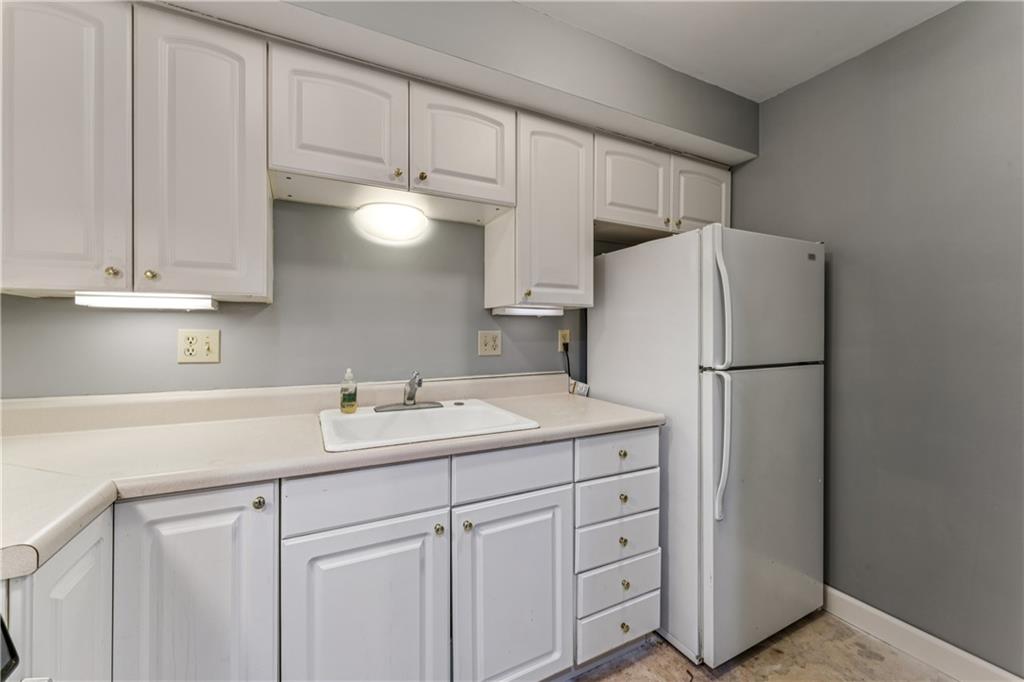 336 Southwest Raintree Drive Lee's Summit, MO 64082 - Photo 48 of 81