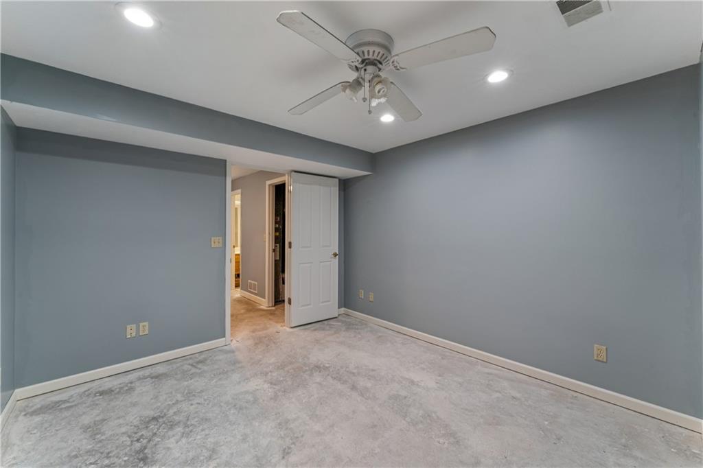 336 Southwest Raintree Drive Lee's Summit, MO 64082 - Photo 52 of 81