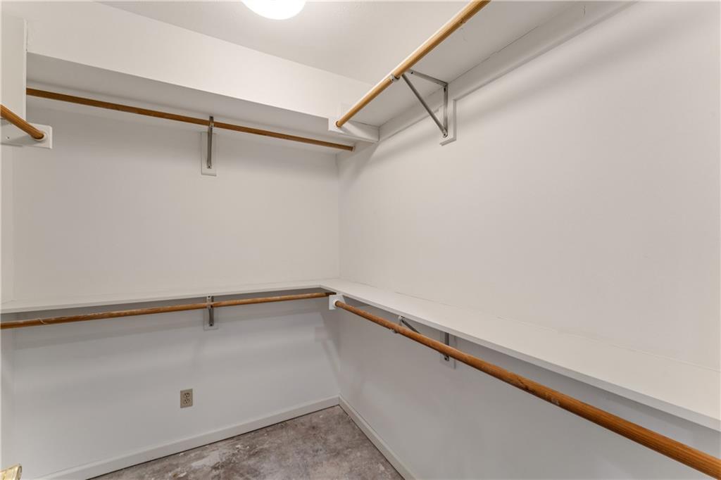 336 Southwest Raintree Drive Lee's Summit, MO 64082 - Photo 54 of 81