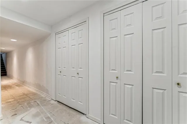 $400,000 | 336 Southwest Raintree Drive, Lee's Summit, MO 64082