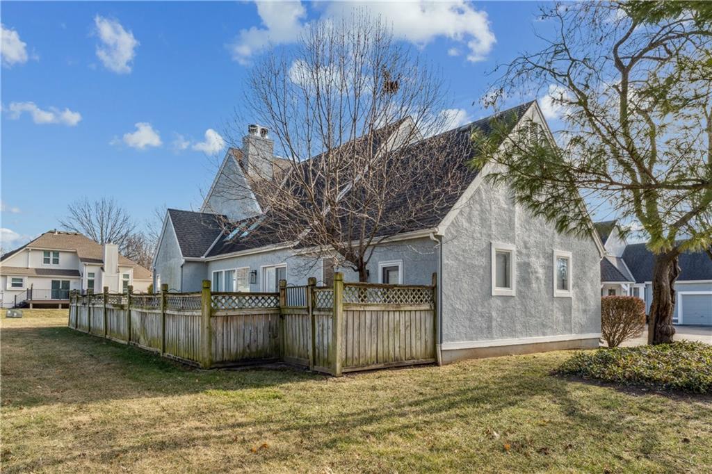 336 Southwest Raintree Drive Lee's Summit, MO 64082 - Photo 68 of 81