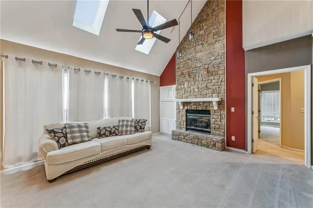 $400,000 | 336 Southwest Raintree Drive, Lee's Summit, MO 64082