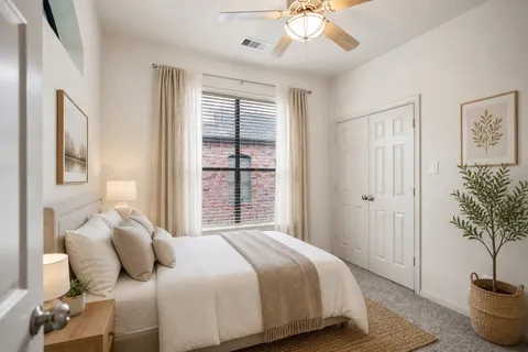 $379,000 | 2719 La Branch Street, Houston, TX 77004