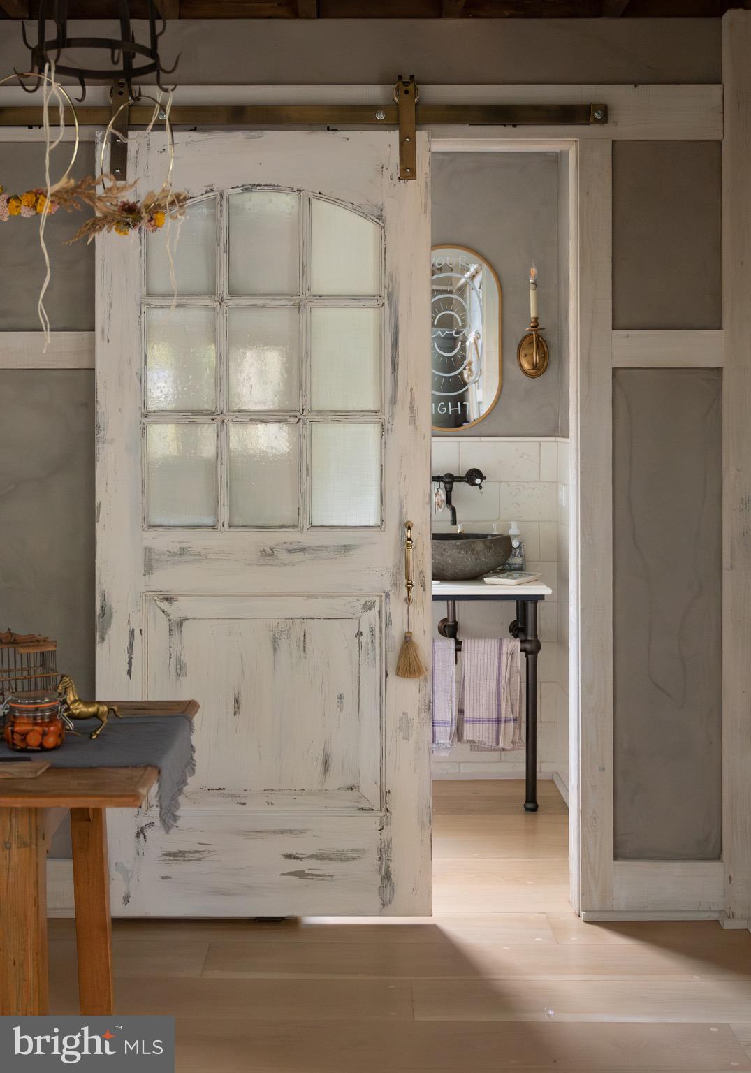 1010 Turkey Run Road McLean, VA 22101 - Photo 15 of 25