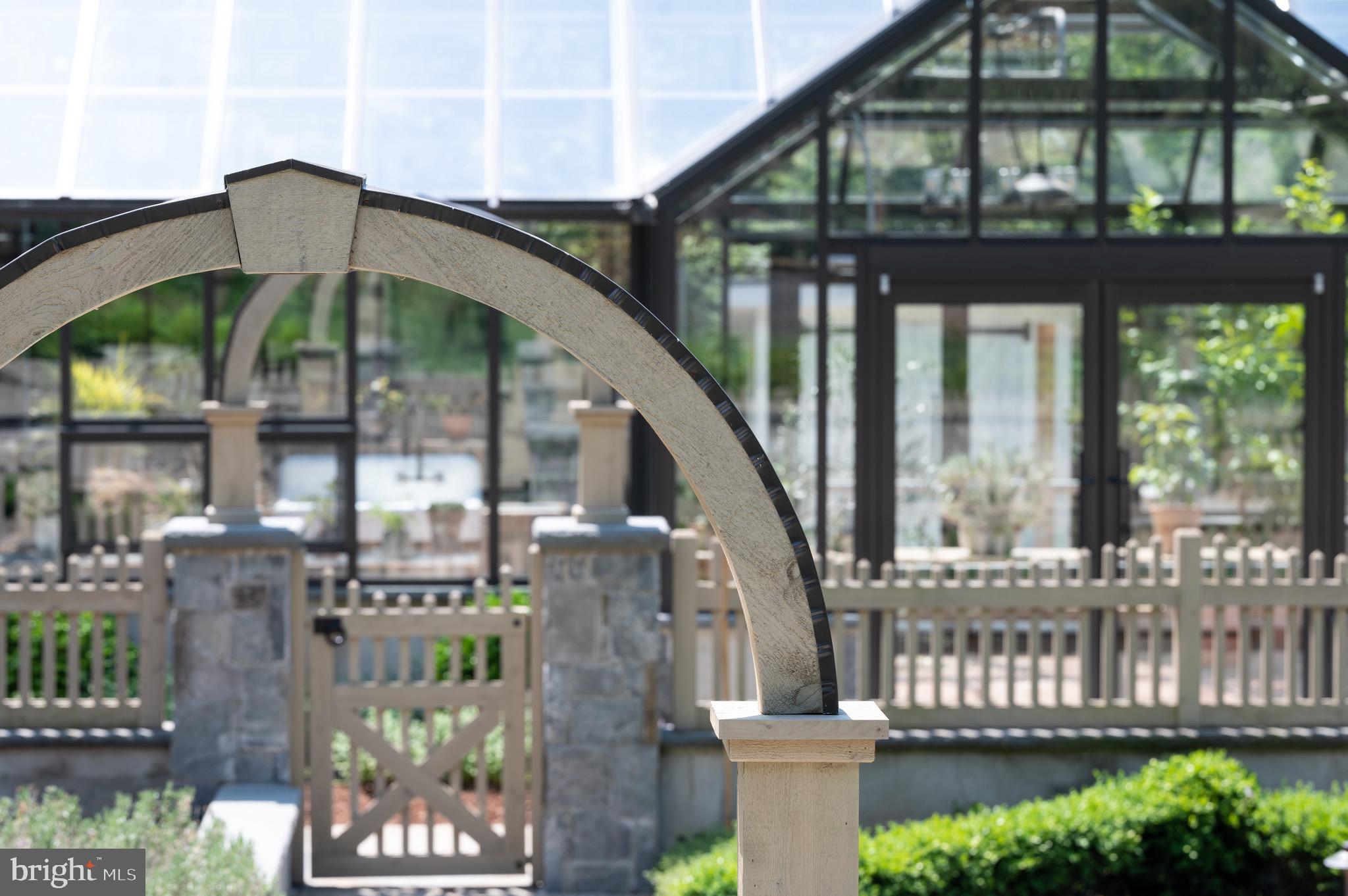 1010 Turkey Run Road McLean, VA 22101 - Photo 18 of 25