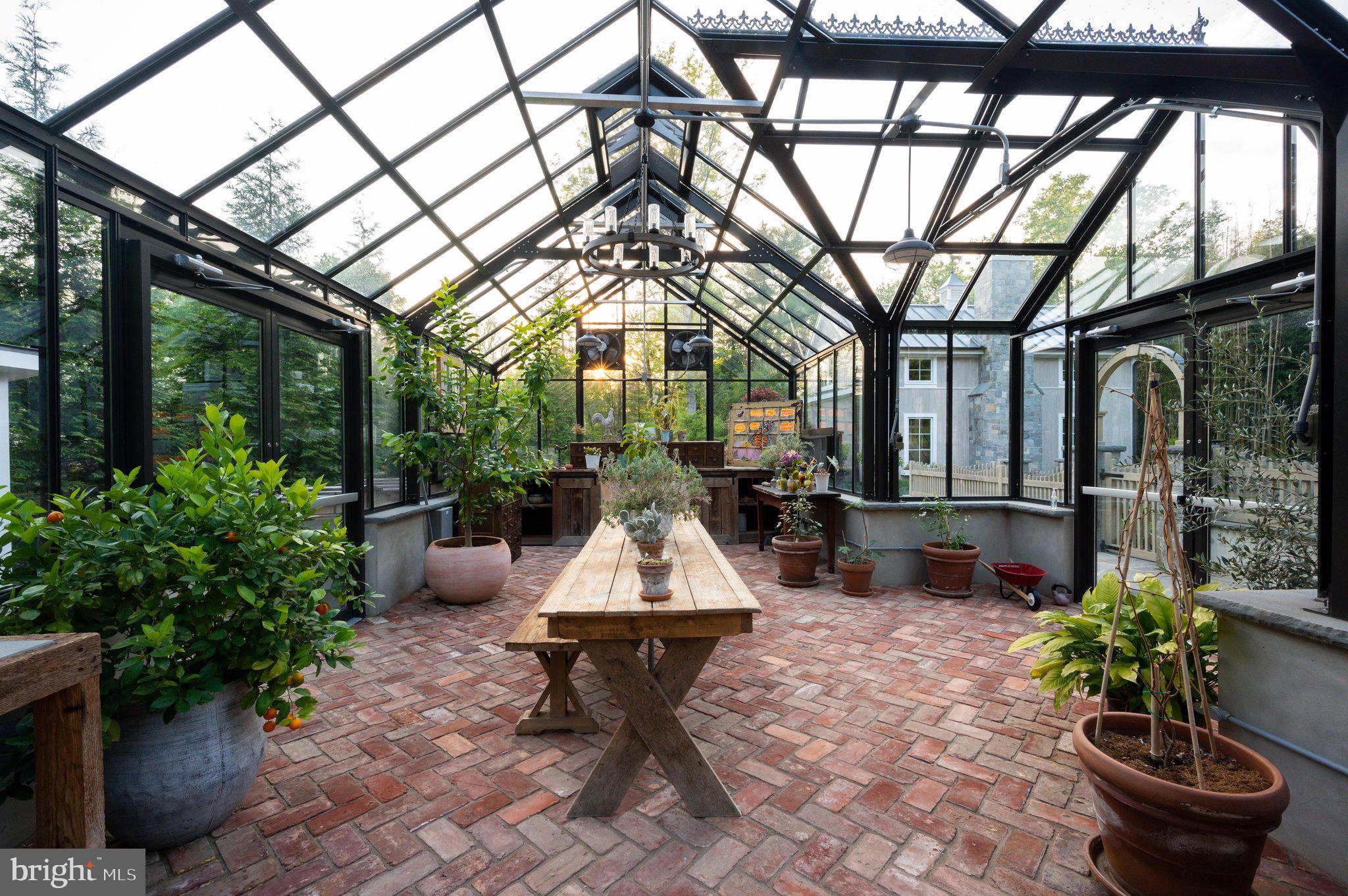 1010 Turkey Run Road McLean, VA 22101 - Photo 19 of 25