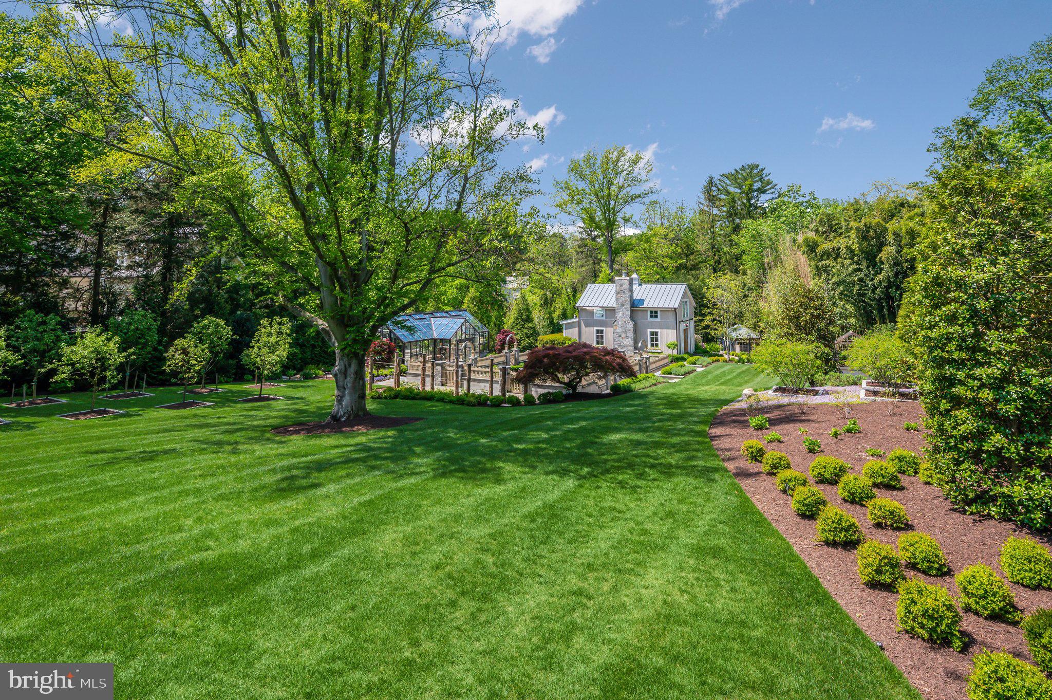 1010 Turkey Run Road McLean, VA 22101 - Photo 2 of 25