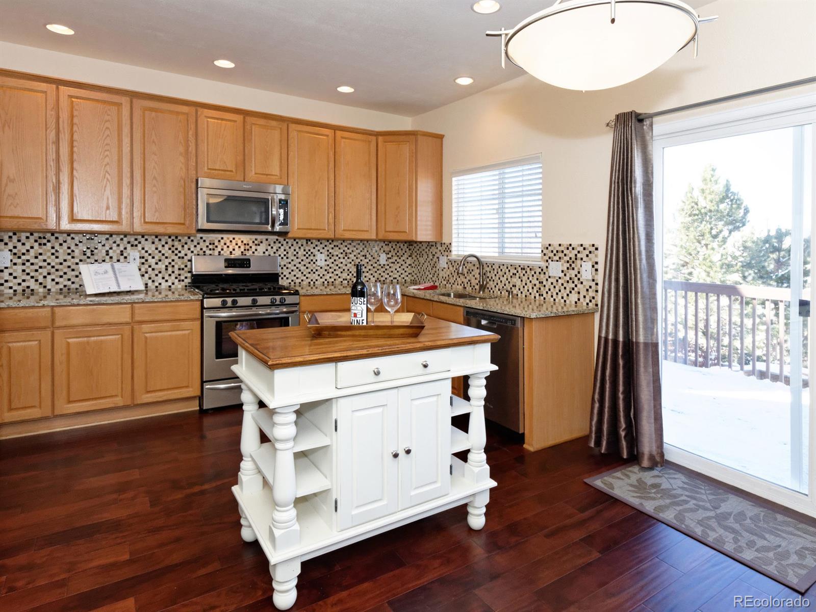 1005 Riddlewood Road Highlands Ranch, CO 80129 - Photo 5 of 35
