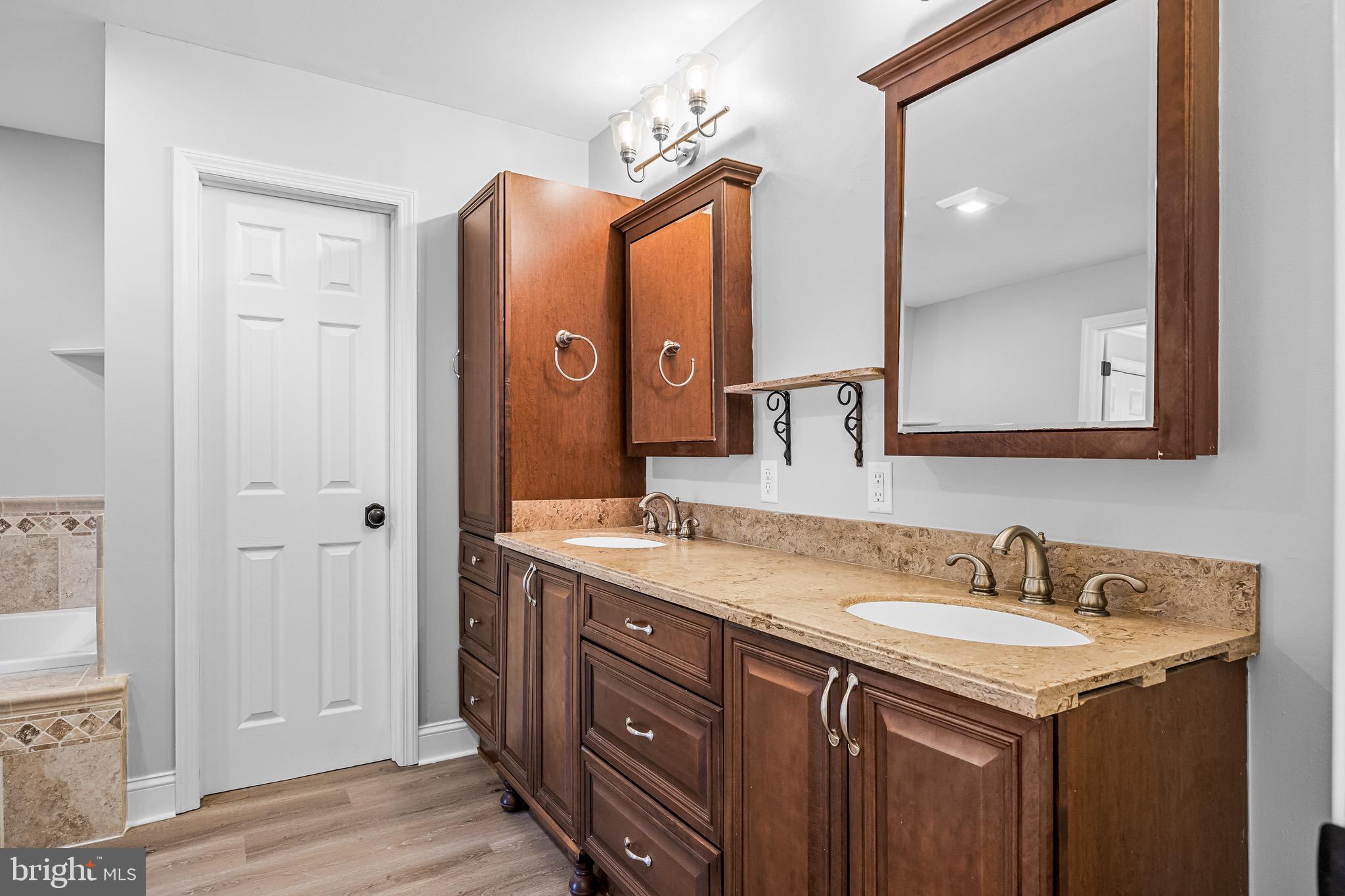 23 Blue Jay Drive Clementon, NJ 08021 - Photo 20 of 25