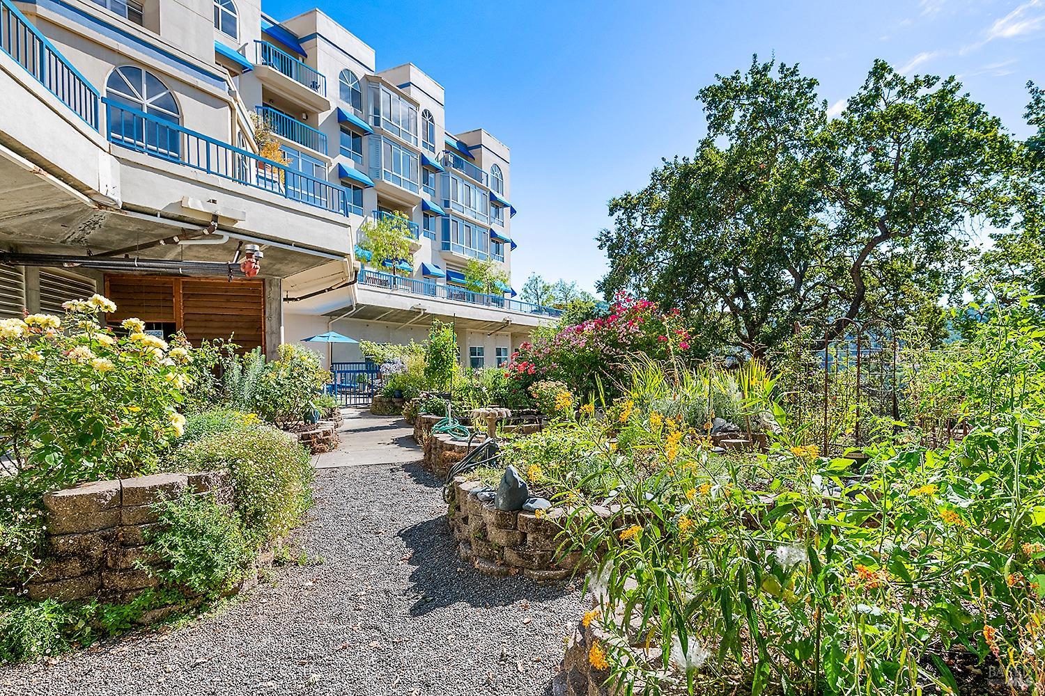 100 Thorndale Drive, Unit 222 San Rafael, CA 94903 - Photo 22 of 28