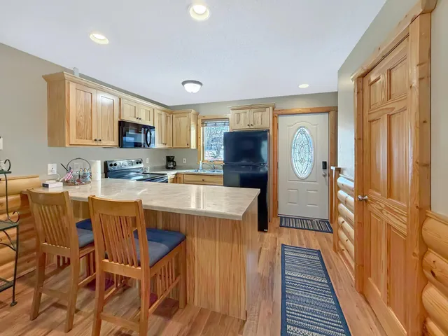 $189,900 | 408 Quadna Mountain Rd Hill, Hill City, MN 55748