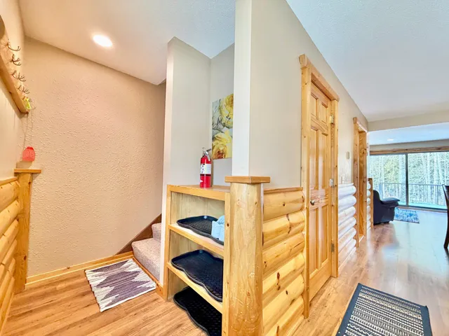 $189,900 | 408 Quadna Mountain Rd Hill, Hill City, MN 55748