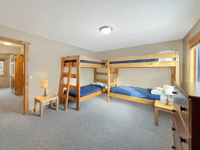 $189,900 | 408 Quadna Mountain Rd Hill, Hill City, MN 55748