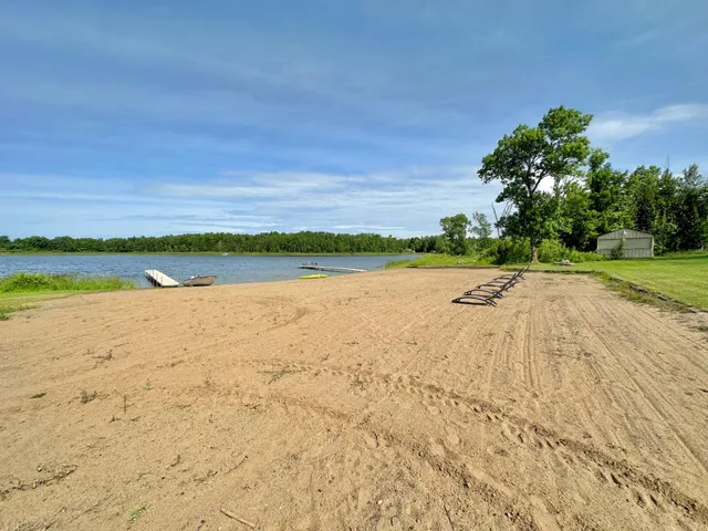 $189,900 | 408 Quadna Mountain Rd Hill, Hill City, MN 55748