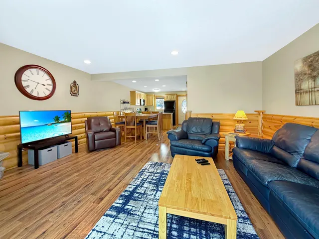 $189,900 | 408 Quadna Mountain Rd Hill, Hill City, MN 55748