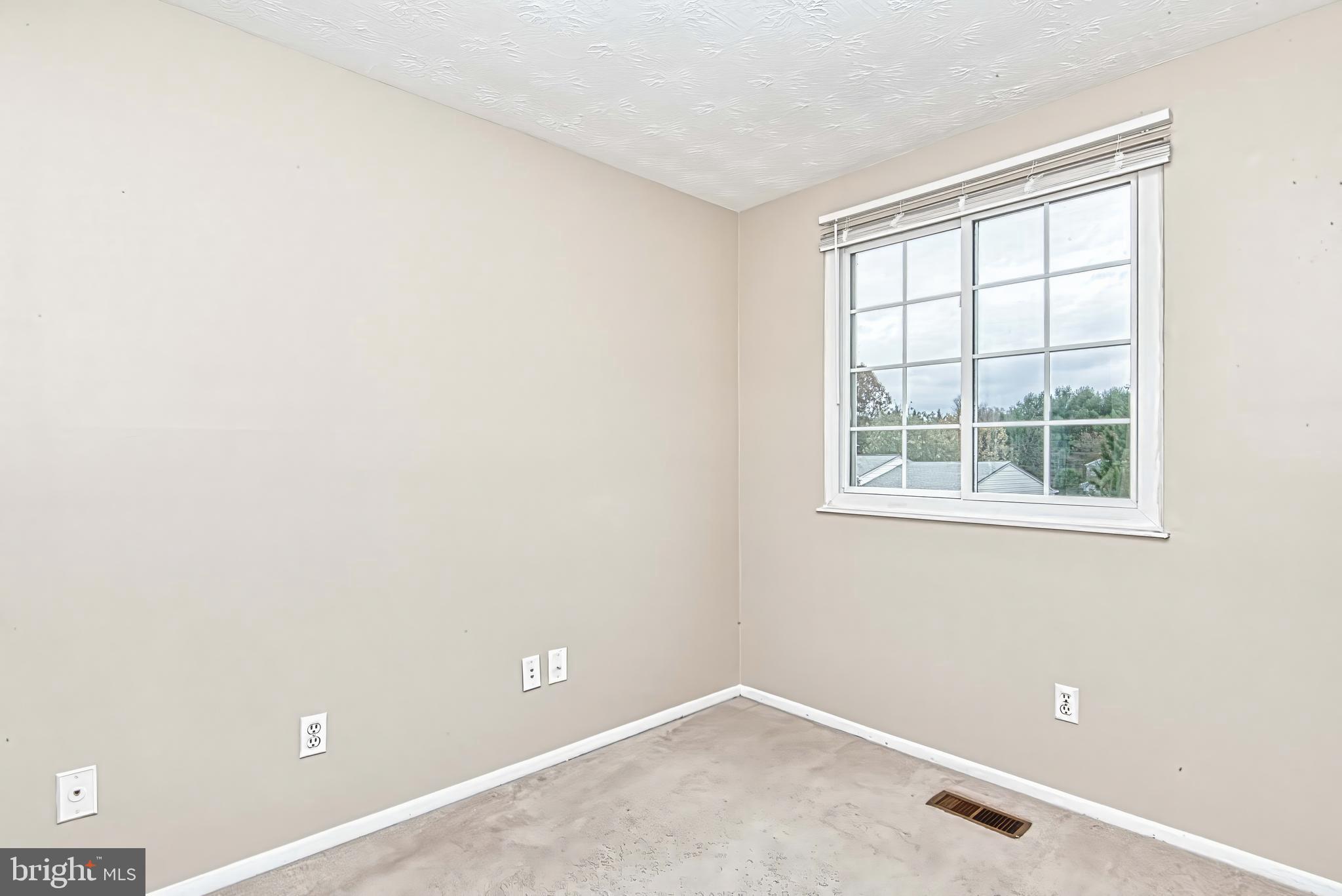 12828 Pinecrest Road Herndon, VA 20171 - Photo 29 of 46
