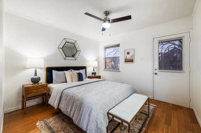 $199,900 | 5608 Cougar Drive, Unit 220, Austin, TX 78745