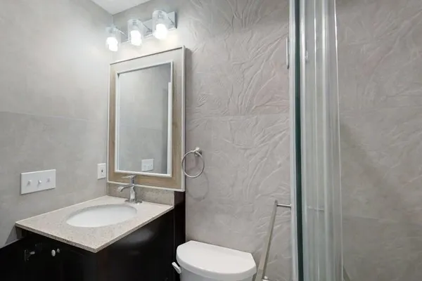 $2,200 | 130 45th Street, Unit 2, Union City, NJ 07087