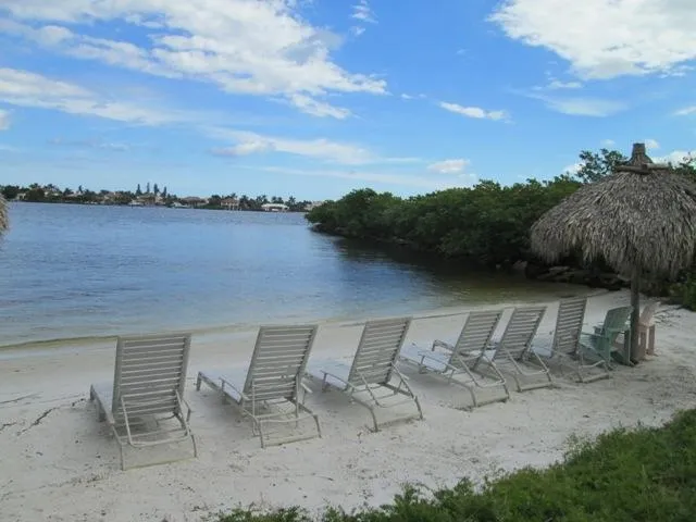 $2,390 | 1000 Scotia Drive, Unit 504, Hypoluxo, FL 33462