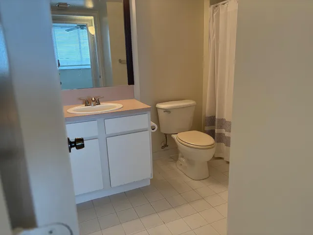 $2,390 | 1000 Scotia Drive, Unit 504, Hypoluxo, FL 33462