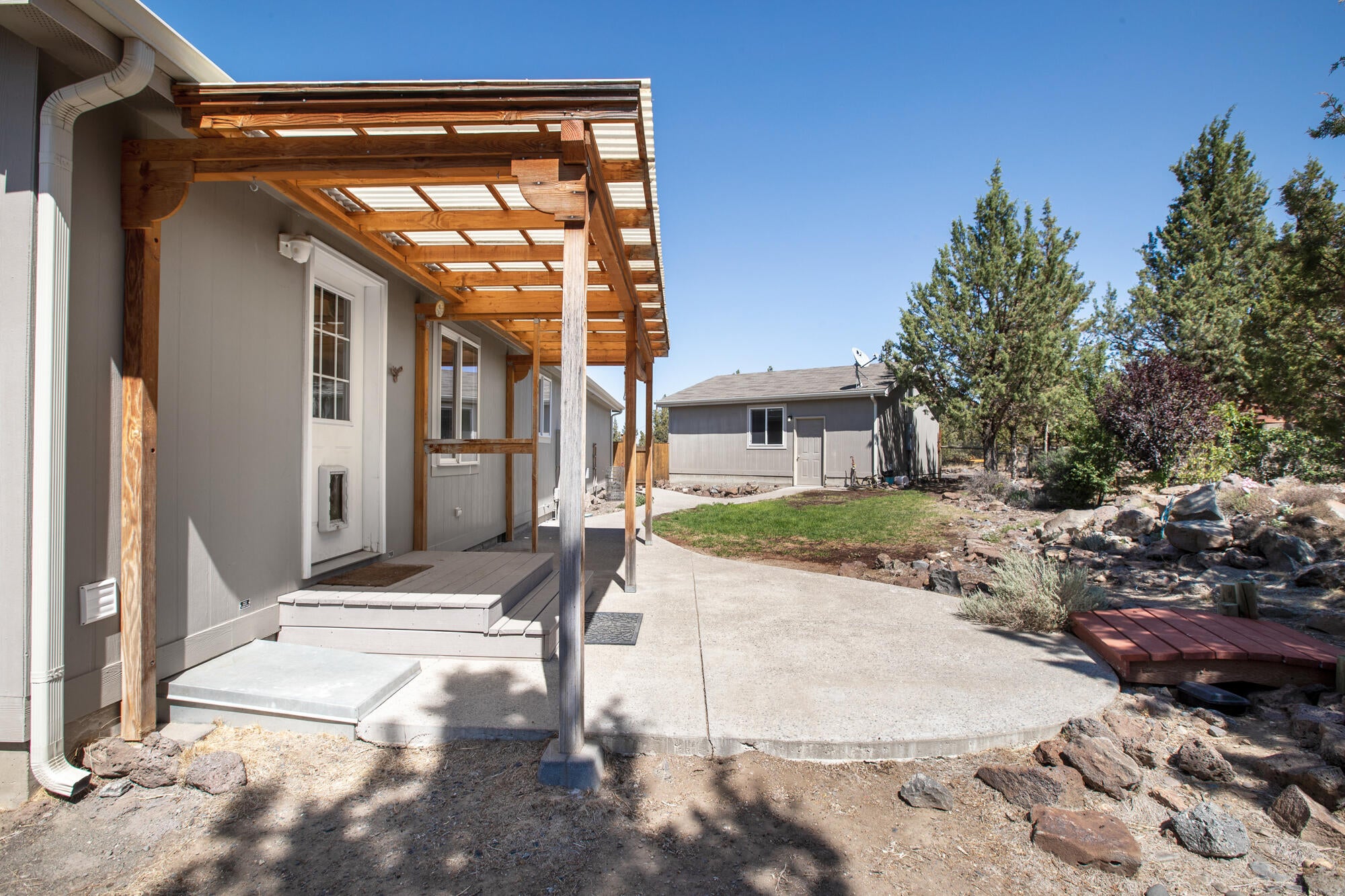 4672 Southeast Adobe Road Prineville, OR 97754 - Photo 24 of 32 #21 Back Bridge