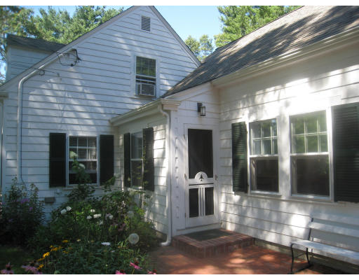 6 Comiskey Road Dover, MA 02030 - Photo 12 of 14 Gallery Image 12