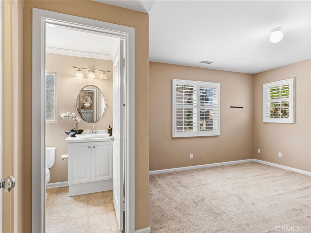60 Pathway Irvine, CA 92618 - Photo 13 of 35 Gallery Image 13