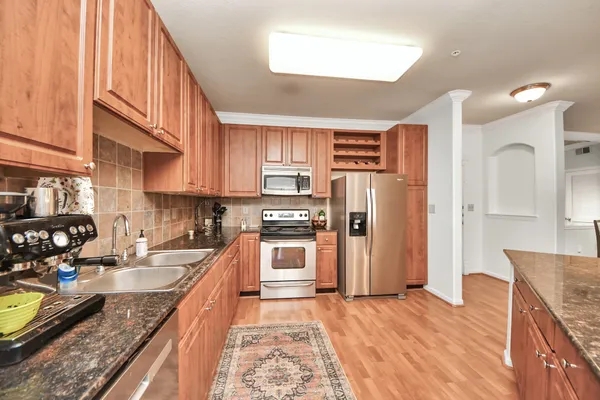 $2,000 | 1711 Old Spanish Trail, Unit 324, Houston, TX 77054