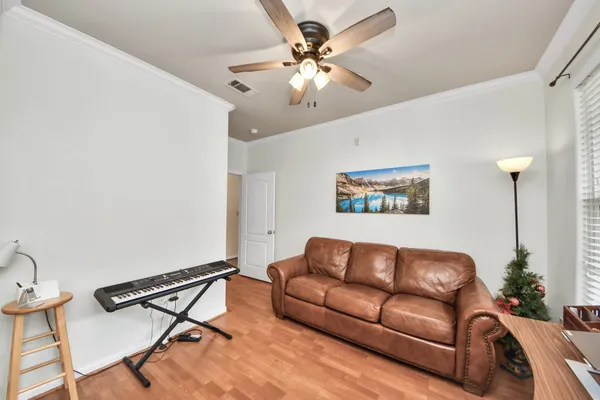 $2,000 | 1711 Old Spanish Trail, Unit 324, Houston, TX 77054