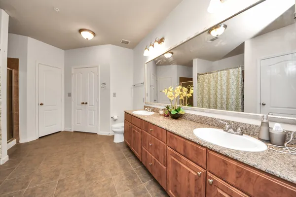 $2,000 | 1711 Old Spanish Trail, Unit 324, Houston, TX 77054