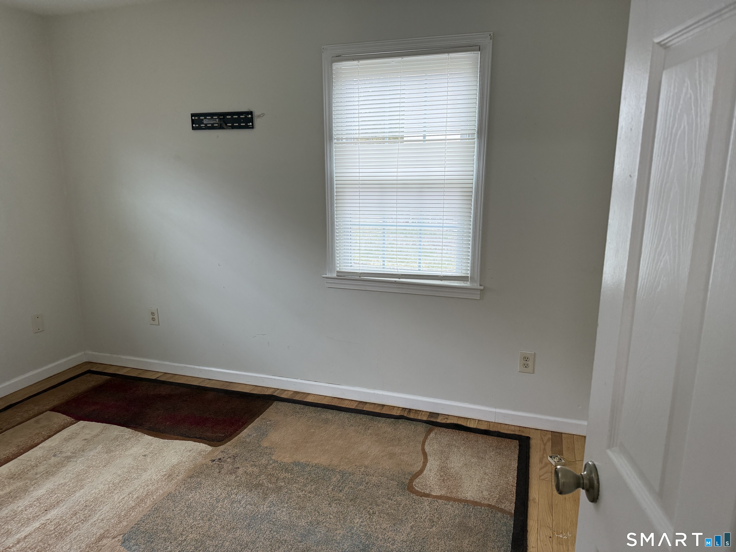 109 Red Robin Road Naugatuck, CT 06770 - Photo 11 of 24