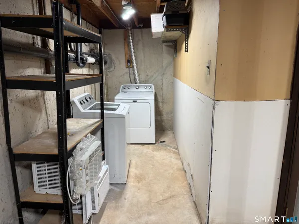 $310,000 | 109 Red Robin Road, Naugatuck, CT 06770