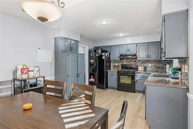 $340,000 | 1941 Northeast Patterson Drive, Lee's Summit, MO 64086