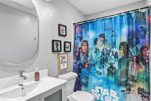 $340,000 | 1941 Northeast Patterson Drive, Lee's Summit, MO 64086